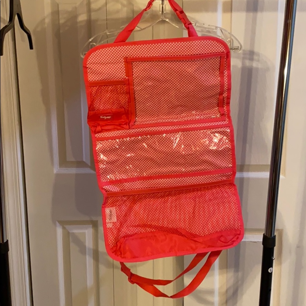 hang up activity organizer.